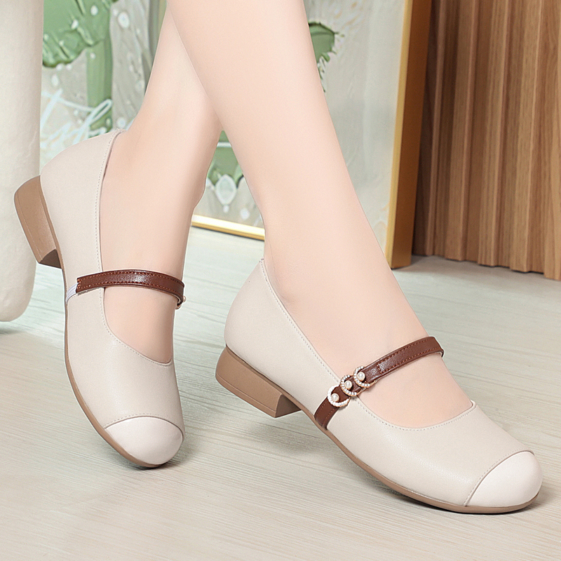 AIYUQI Mary Jane Shoes Women's - Leather Working recensione e prezzo