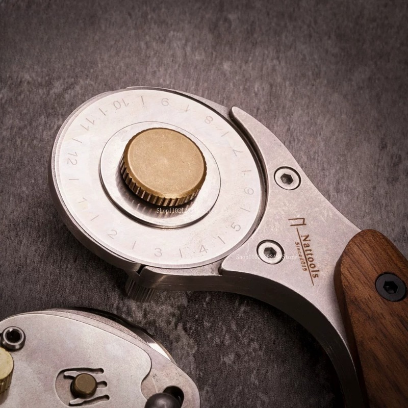 Natural Wooden Handle All-meta - Leatherwork Roller recensione e prezzo