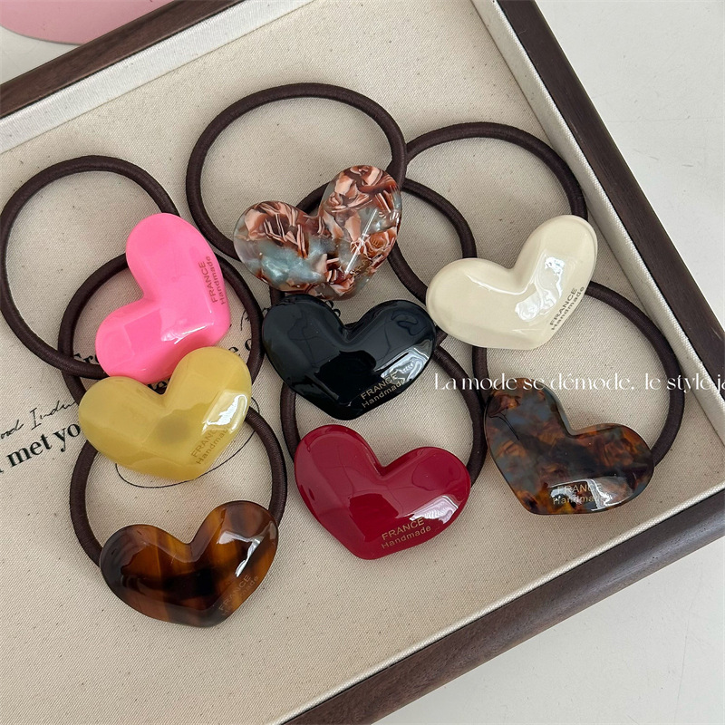 Acetic Acid Great Love Basic L - Leatherwork Pony recensione e prezzo