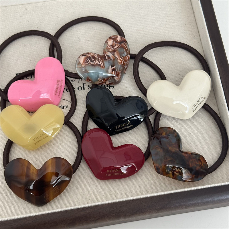 Acetic Acid Great Love Basic L - Leatherwork Pony recensione e prezzo