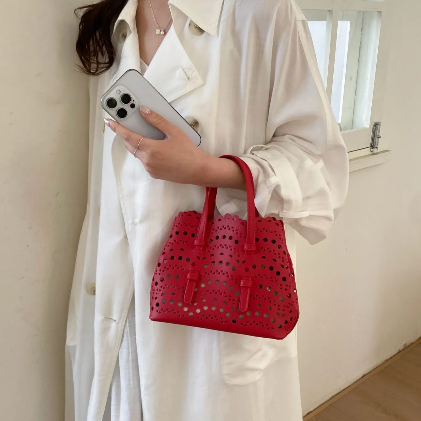 Red Hollow Printed Crossbody B - Leather Work Handbags For Women recensione e prezzo