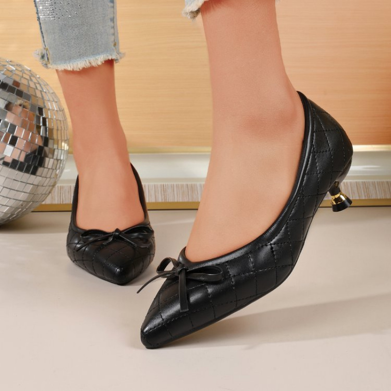 Vintage Women's Pointed Toe Bo - Leather Working recensione e prezzo