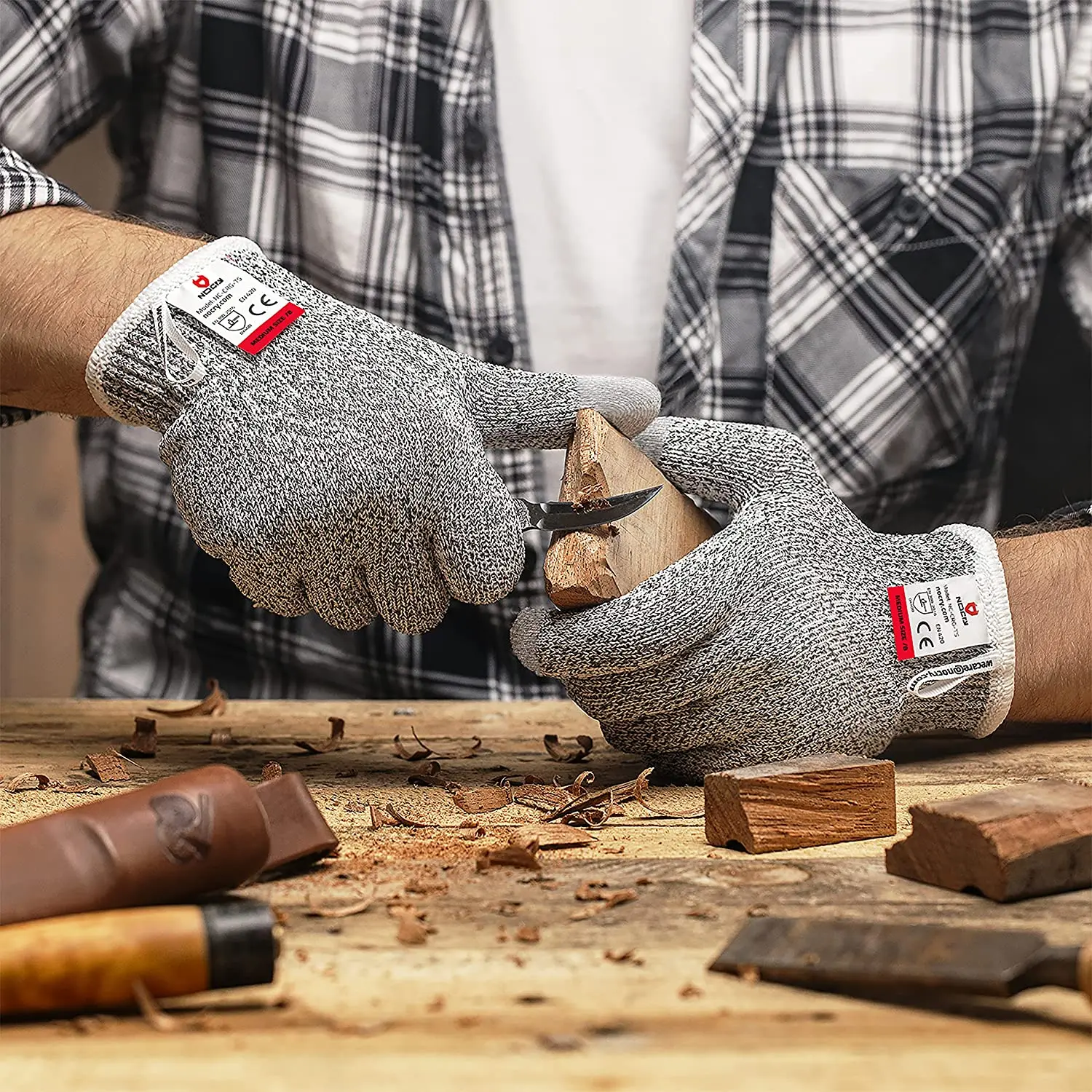 Cut Resistant Gloves Level 5 w - Leatherworking Leveling recensione e prezzo