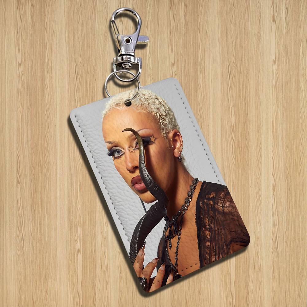 art So High red Doja Cat Holde - Leather Working recensione e prezzo