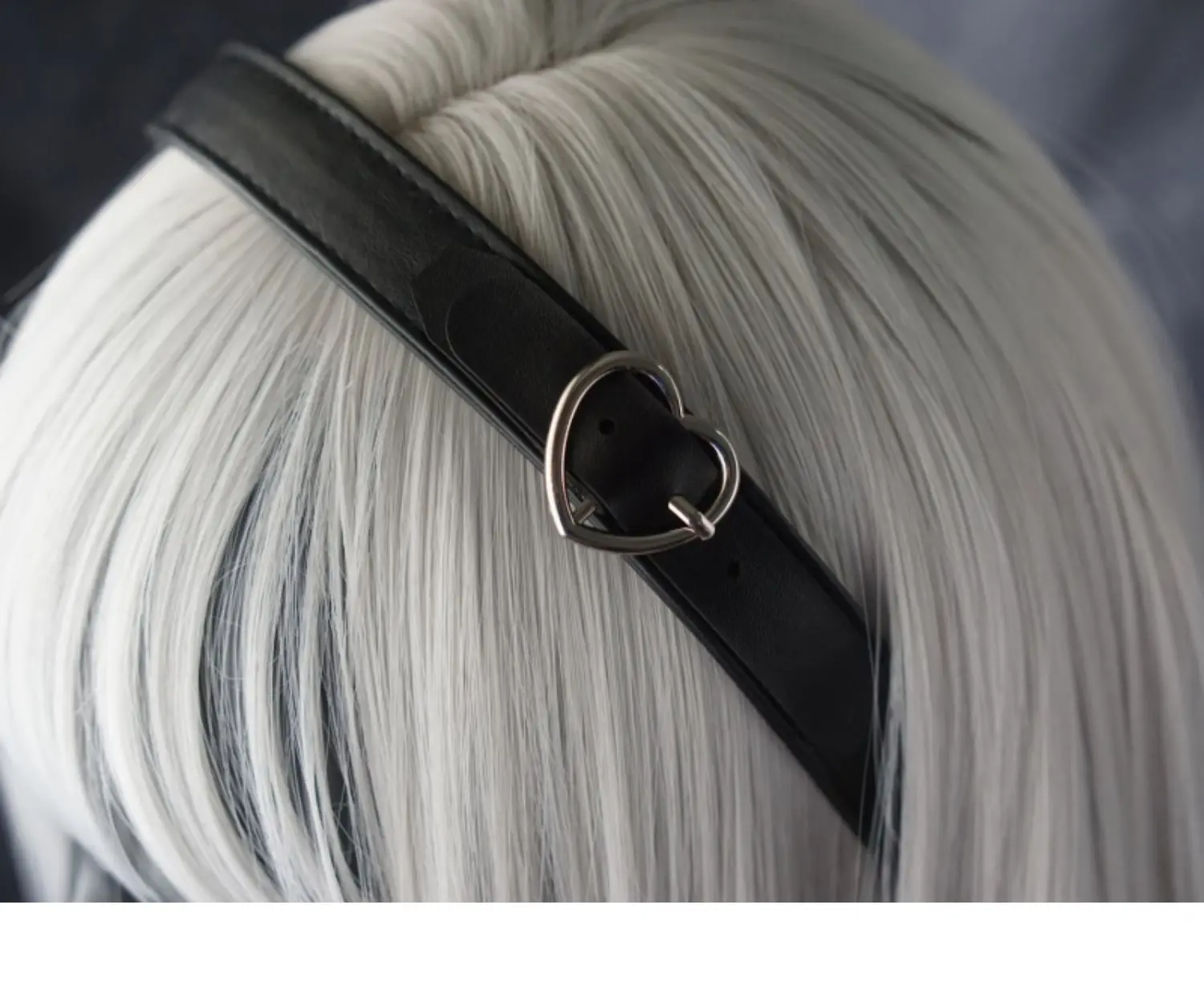 Gothic Leather bucket Headband - Leatherwork Pony recensione e prezzo